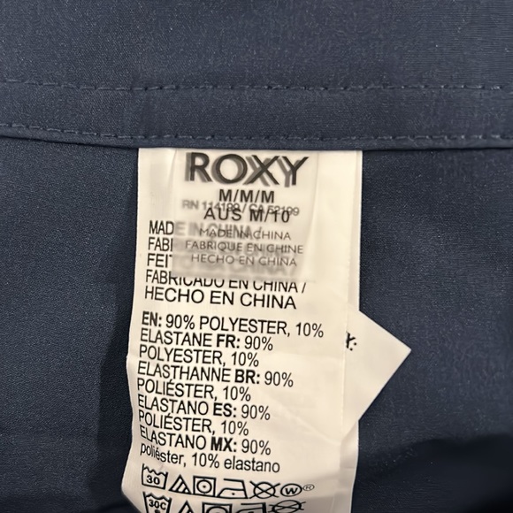 Roxy Swim Shorts - Picture 3 of 4